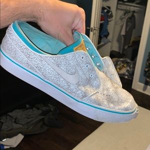 Mens nike janoski skate shoe